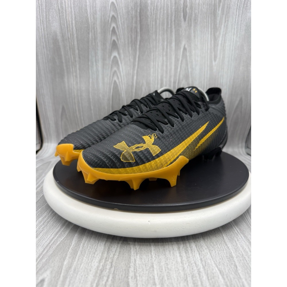 Under Armour UA Blur Pro Mens Size 10.5 Black Yellow Football Cleats 3028220-002